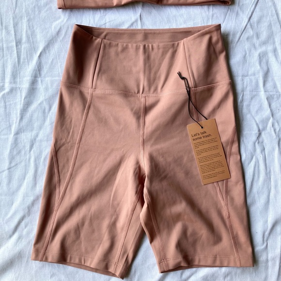 NWT Girlfriend Collective Rosebud Topanga Set - Picture 4 of 10